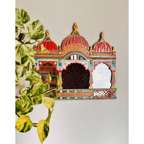 Handcrafted Royal Arch Mirror – Vibrant Indian Craft Décor - Picture 2 of 13